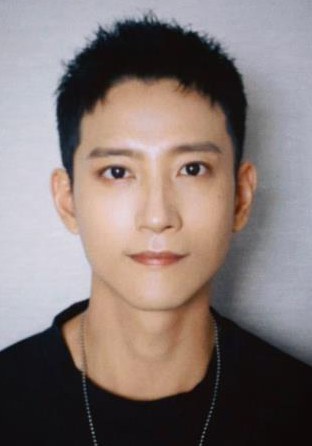 张峻宁 Junning Zhang照片