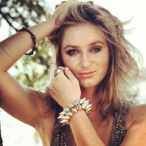 卡桑德拉·斯塔尔 Cassandra Starr照片