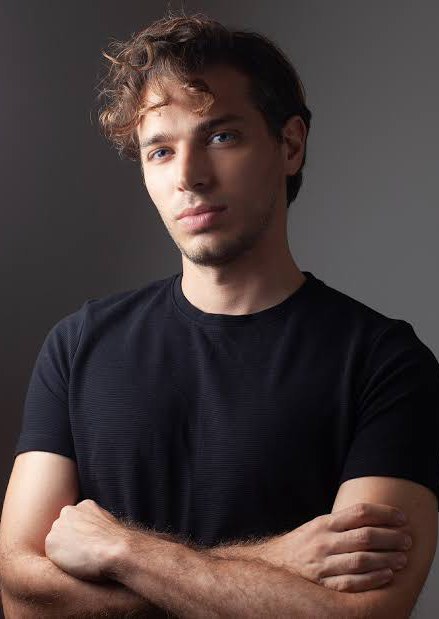 伊曼纽尔·阿里奥利 Emanuele Arioli照片