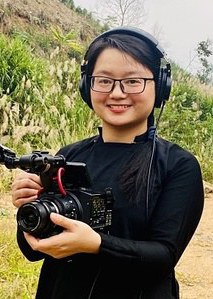 何黎艳 Ha Le Diem照片