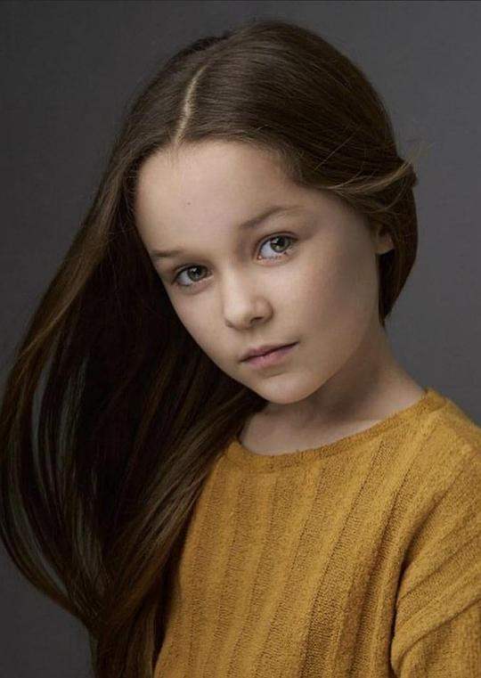 欧拉·麦克唐纳 Orla McDonagh照片