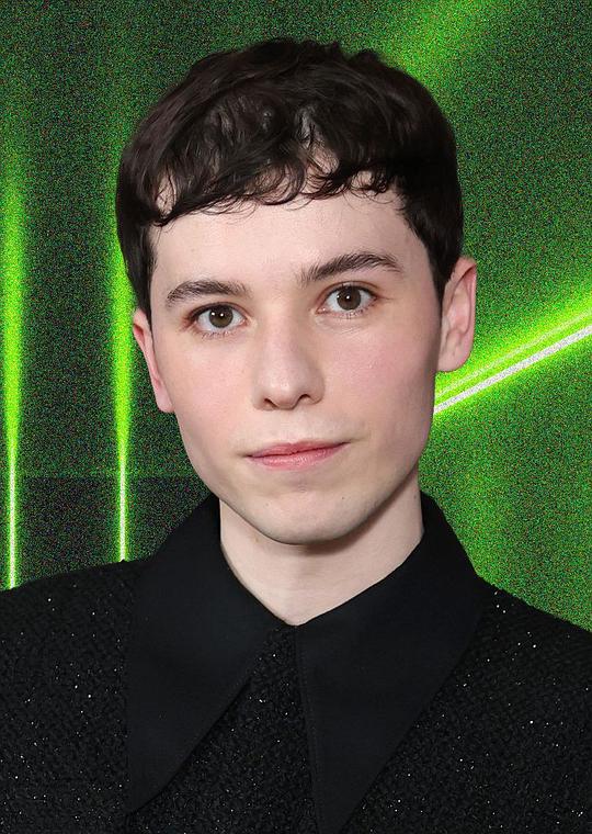 埃利斯·霍华德 Ellis Howard照片