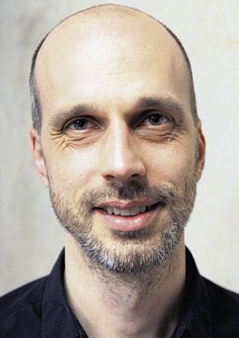 塞巴斯蒂安·迈泽 Sebastian Meise照片