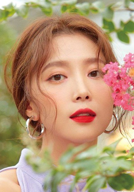 吴允儿 Yun-a Oh照片