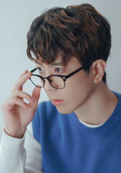 萧翟 Di Xiao照片