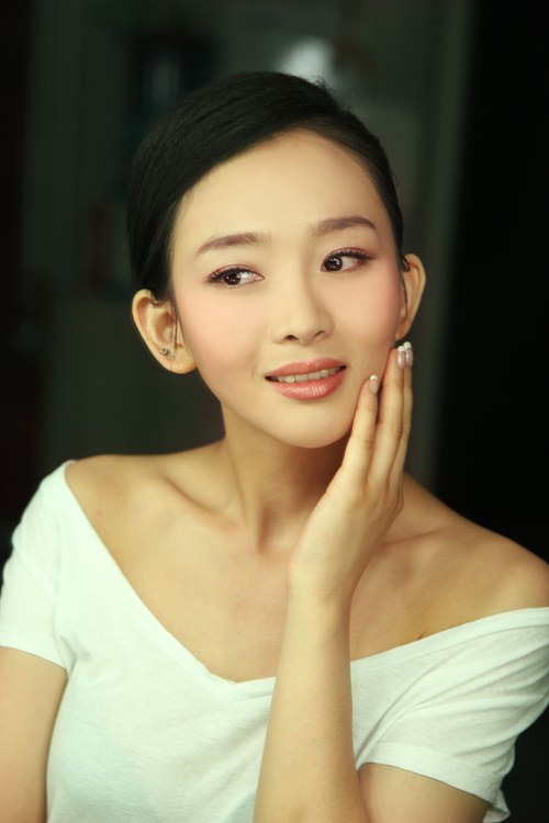 夏一瑶 Yiyao Xia照片