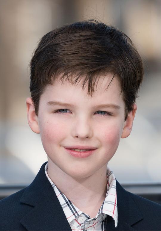 伊恩·阿米蒂奇 Iain Armitage照片