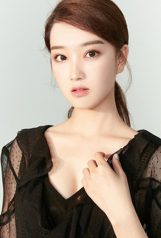 陈奕汐 Yixi Chen照片