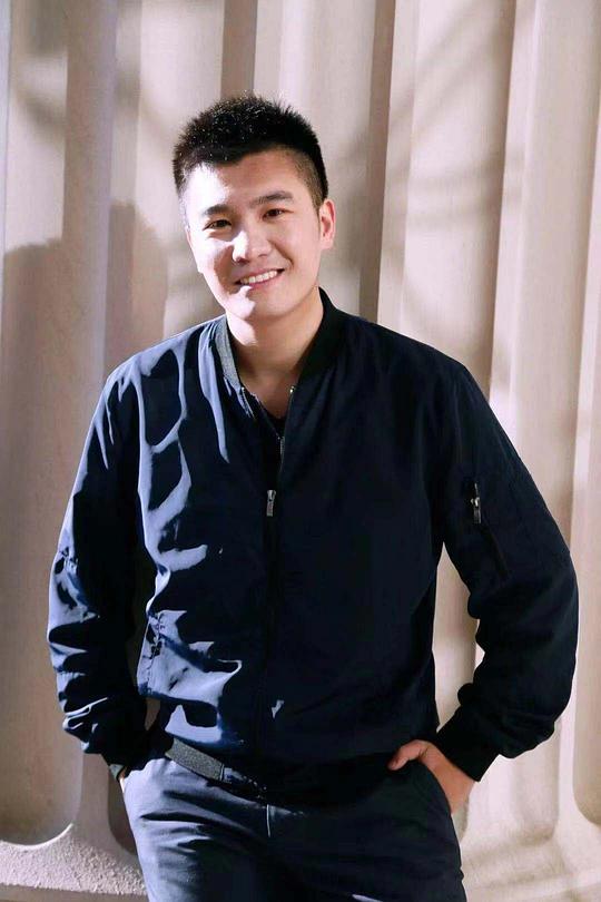 张大尉 Dave Zhang照片