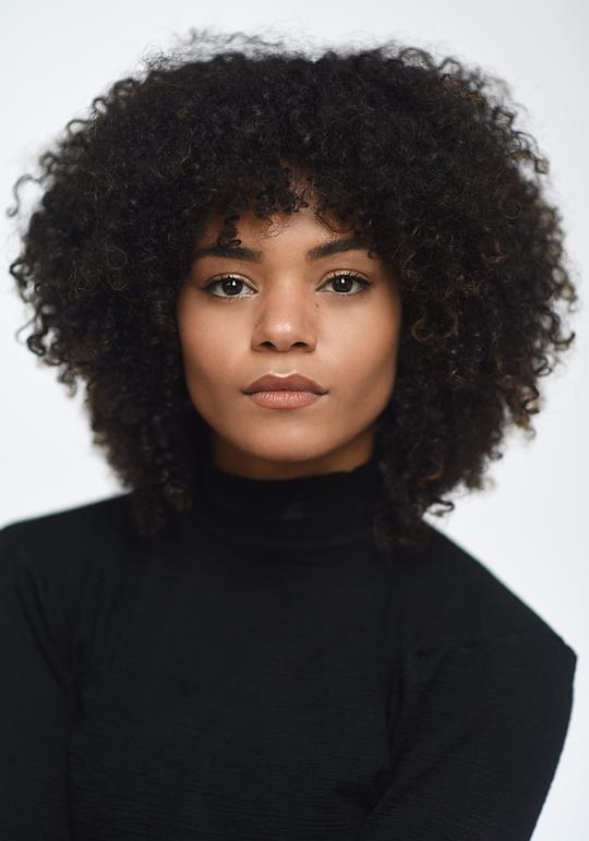 乔安娜·博尔哈 Joana Borja照片