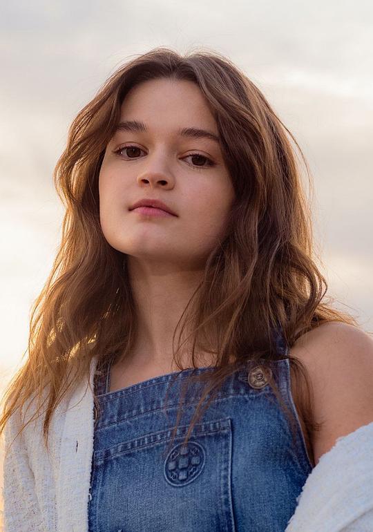 席亚拉·博拉沃 Ciara Bravo照片