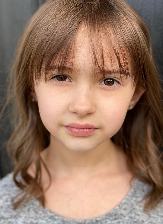 辛迪妮·科瓦尔斯基 Sydney Kowalske照片