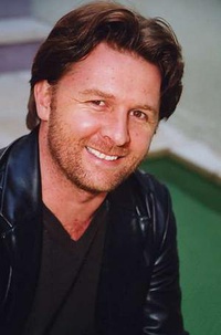 约翰·波尔森 John Polson照片