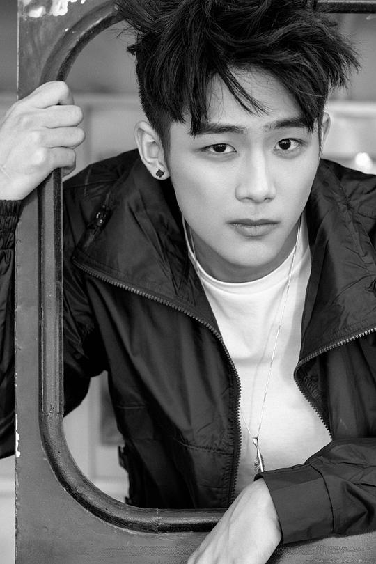 何廖侣匀 Lüyun Heliao照片