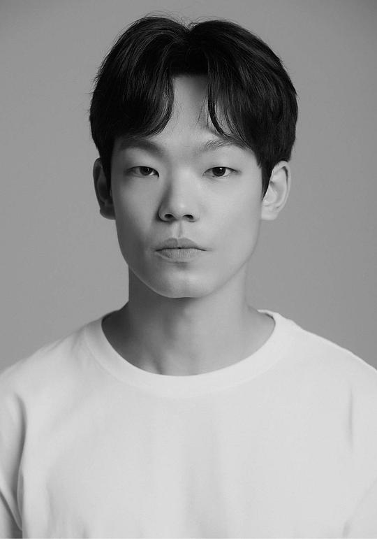 李正贤 Jung-hyu Lee照片