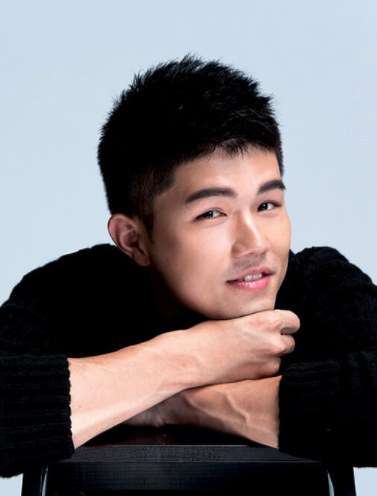 张耀仁 Yao-Jen Chang照片