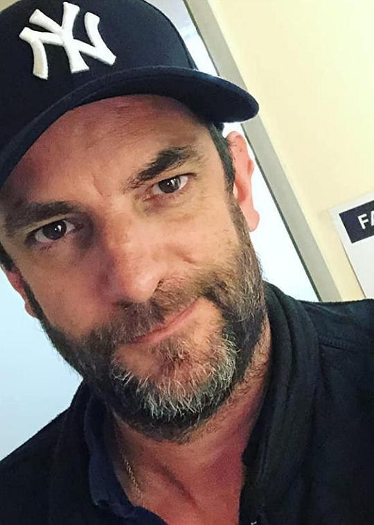 曼努·博耶 Manu Boyer照片