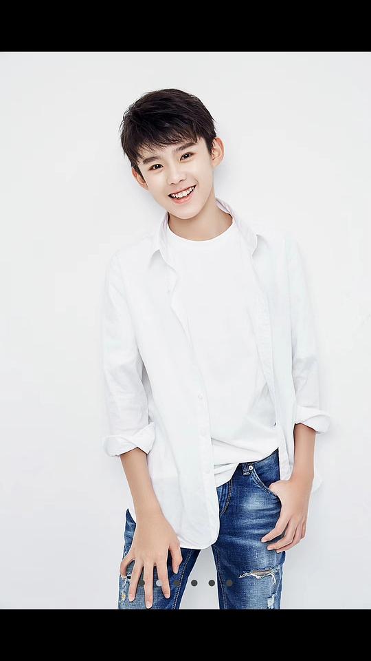 宣粤文 Yuewen Xuan照片