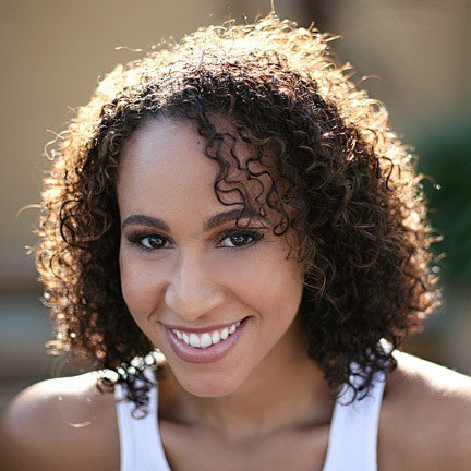 梅兰妮·尼玛 Melanie Nyema照片