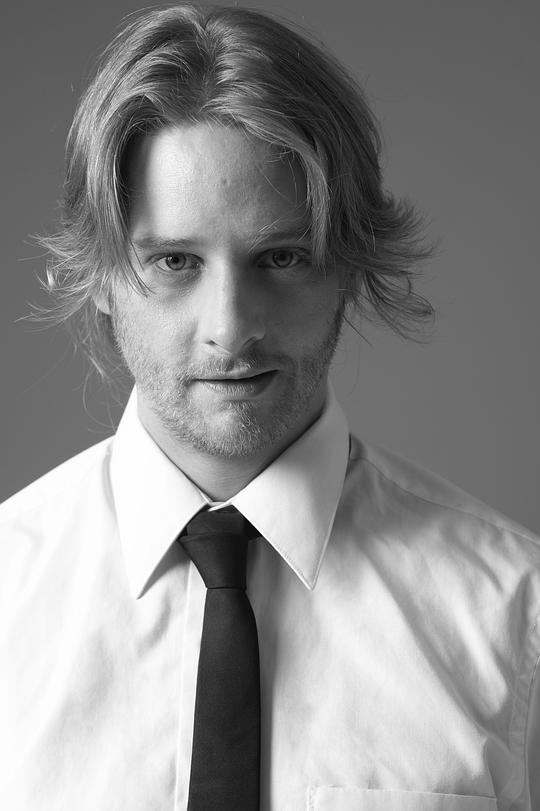 詹姆斯·朗肖尔 James Longshore照片