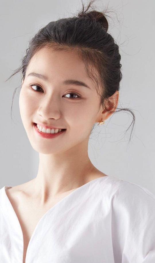 郑英辰 Yingchen Zheng照片