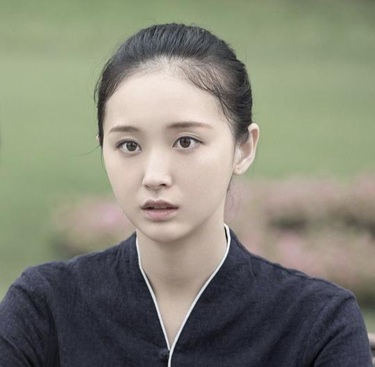 卢秋宏 Qiuhong Lu照片