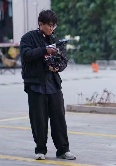 张卓鹏 Zhuopeng Zhang照片