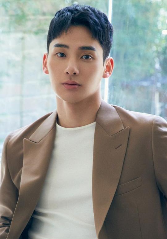 郑家蓝 Ga-ram Jung照片