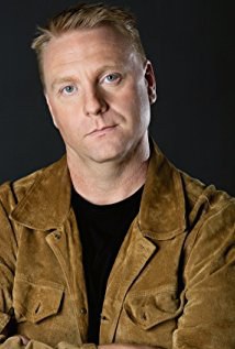 克里斯托弗·乔恩·贡博什 Christopher Jon Gombos照片