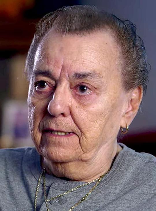 玛吉·萨米特 Marge Summit照片