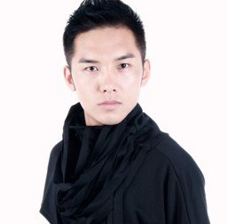 秦立洋 Liyang Qin照片