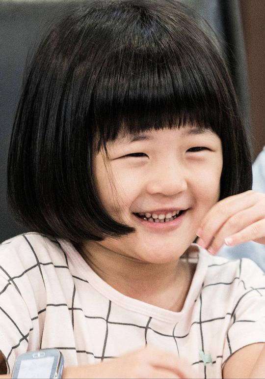 李珍珠 Jin-joo Lee照片