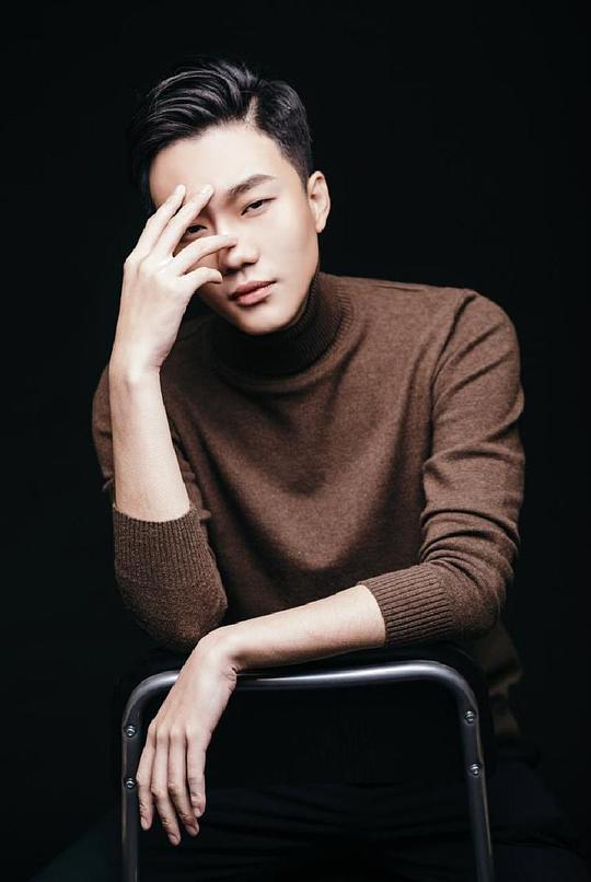 程汉 Han Cheng照片