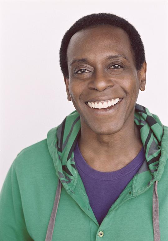 查尔斯·艾伦 Charles Allen照片