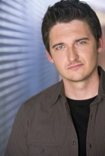 托比·莱昂纳德·摩尔 Toby Leonard Moore照片