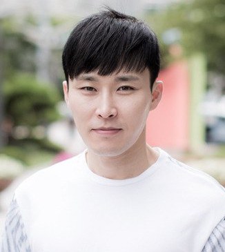 韩利进 Yi-jin Han照片