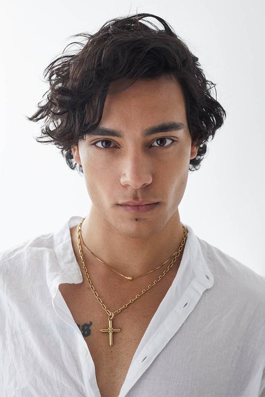 埃文·埃瓦戈拉 Evan Evagora照片