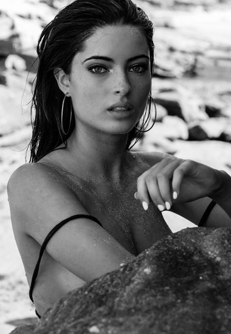 蕾妮·默登 Renee Murden照片