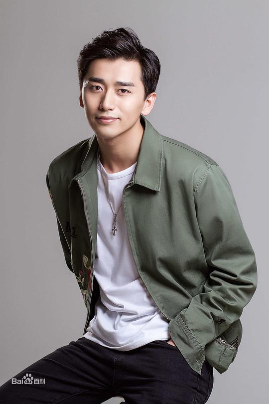 梅洋 Yang Mei照片