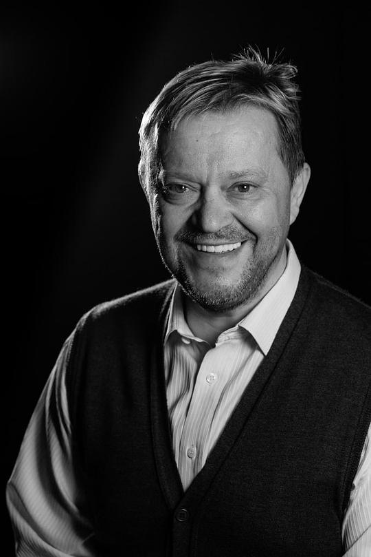 埃米尔·哈季哈菲兹贝戈维奇 Emir Hadzihafizbegovic照片