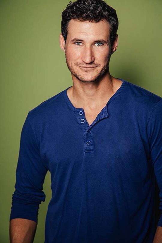 查德·芒廷 Chad Mountain照片