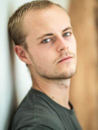 科恩·布里尔 Coen Bril照片