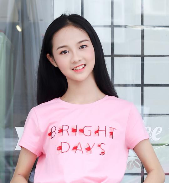 邓琳漾 LinYang Deng照片