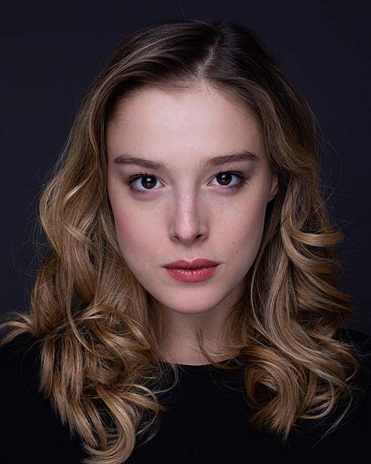 米莱娜·拉杜洛维奇 Milena Radulovic照片