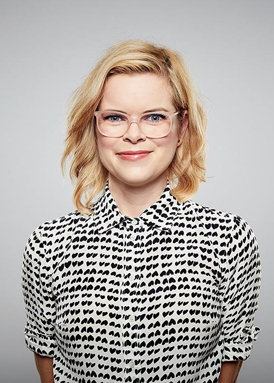 卡拉·霍顿 Kara Holden照片