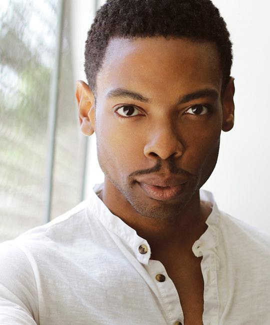 迈克尔·本杰明·华盛顿 Michael Benjamin Washington照片