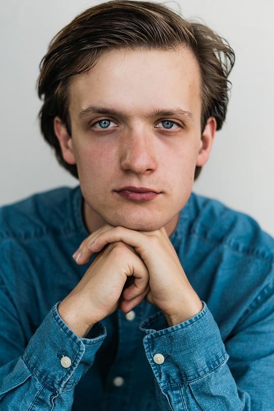 Michal Sikorski照片