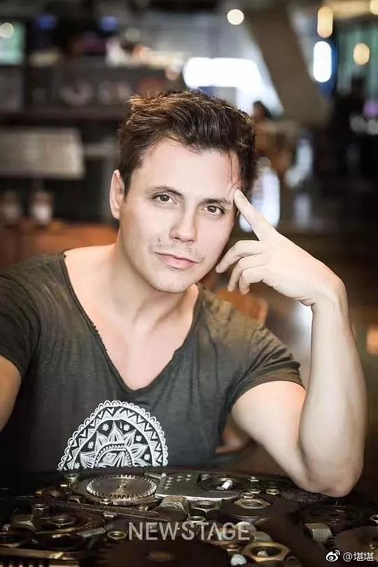 洛朗.班 Laurent Ban照片