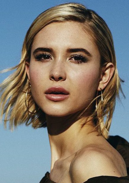 伊莎贝尔·梅 Isabel May照片