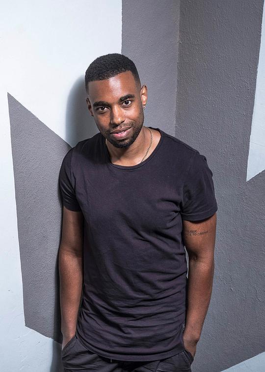 雷米·威克斯 Remi Weekes照片